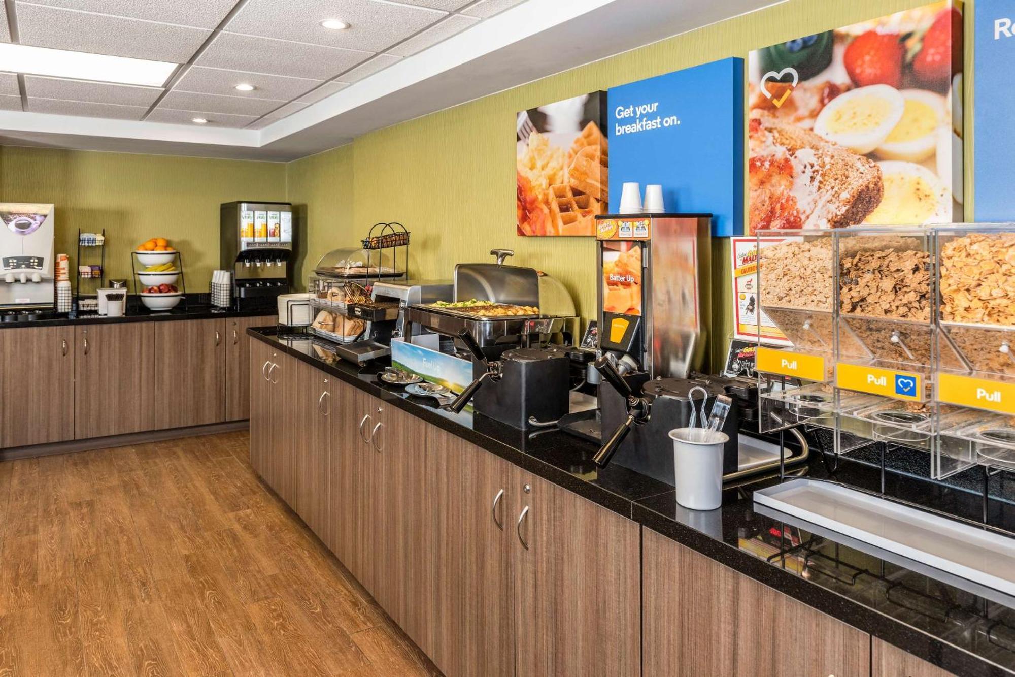 Comfort Inn Амхерст Экстерьер фото